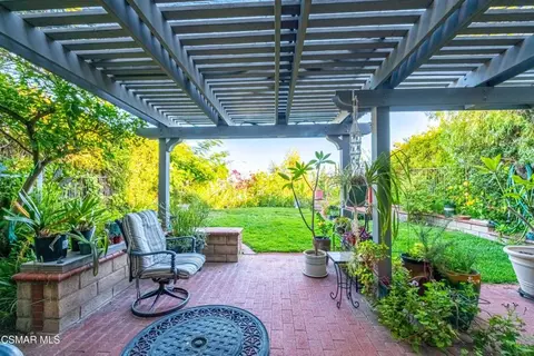 Exterior - 19602 Eagle Ridge Ln, Porter Ranch, CA 91326 photo 4 of 13