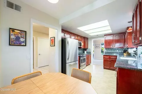 Kitchen - 19602 Eagle Ridge Ln, Porter Ranch, CA 91326 photo 4 of 4