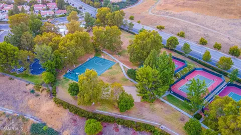 View/Area - 19602 Eagle Ridge Ln, Porter Ranch, CA 91326 photo 2 of 4