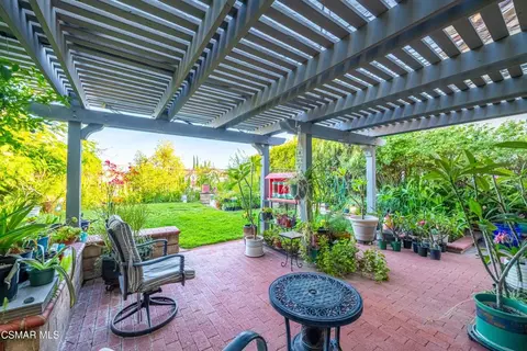 Exterior - 19602 Eagle Ridge Ln, Porter Ranch, CA 91326 photo 5 of 13