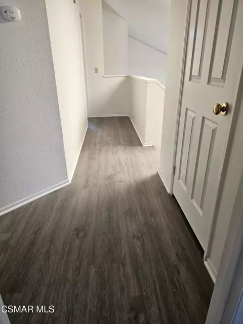 Entry Way - 2752 Annandale Ln, Simi Valley, CA 93063 photo 1 of 2