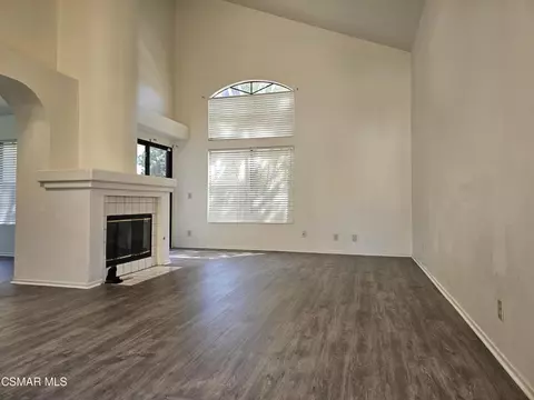Living - 2752 Annandale Ln, Simi Valley, CA 93063 photo 1 of 11