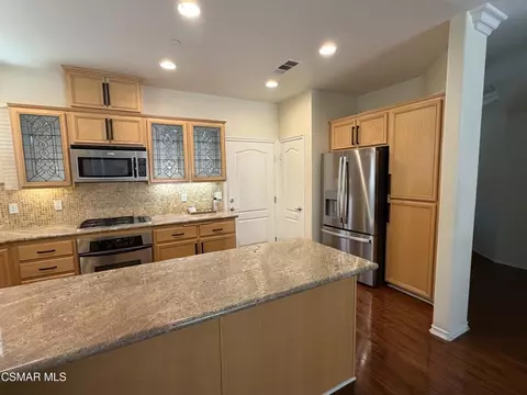 Kitchen - 5179 Pine Rose Ct #10, Simi Valley, CA 93063 photo 1 of 2