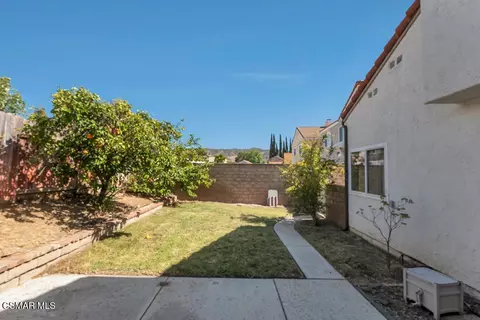 Exterior - 2016 Riverbirch Dr, Simi Valley, CA 93063 photo 5 of 9