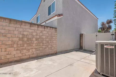 Exterior - 2016 Riverbirch Dr, Simi Valley, CA 93063 photo 9 of 9