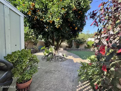 Exterior - 1130 N Maple St, Burbank, CA 91505 photo 3 of 13