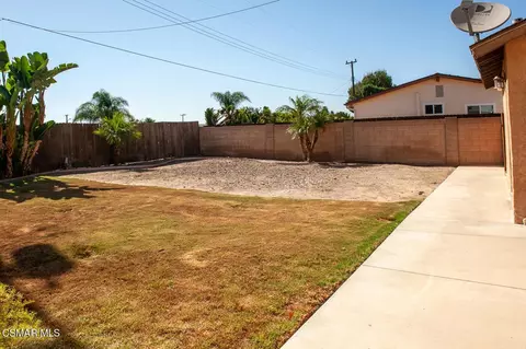 Exterior - 2884 Gardner St, Simi Valley, CA 93065 photo 5 of 9