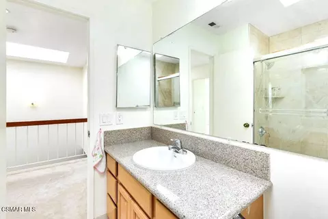 Bath - 2831 Tapo St, Simi Valley, CA 93063 photo 3 of 4
