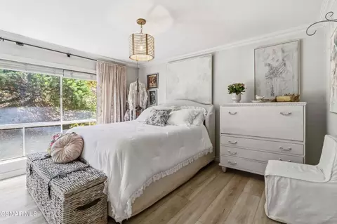 Bedroom - 255 Sequoia Ct #14, Thousand Oaks, CA 91360 photo 1 of 3