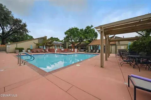 Exterior - 255 Sequoia Ct #14, Thousand Oaks, CA 91360 photo 11 of 12