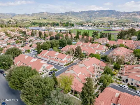 View/Area - 5213 Huntley St #45, Simi Valley, CA 93063 photo 2 of 3