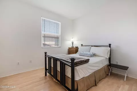 Bedroom - 340 Town Forest Ct, Camarillo, CA 93012 photo 4 of 4