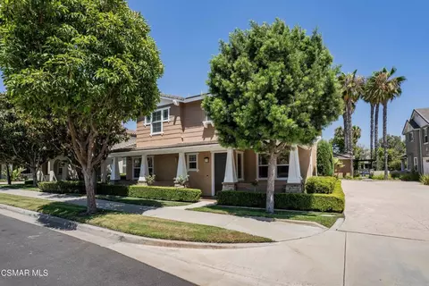 340 Town Forest Ct, Camarillo, CA 93012