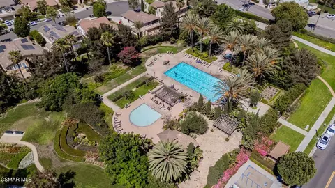 View/Area - 340 Town Forest Ct, Camarillo, CA 93012 photo 2 of 3