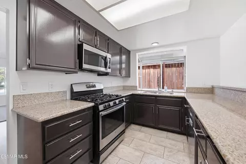 Kitchen - 1744 Eastview Ave, Upland, CA 91784 photo 3 of 7