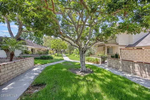 Exterior - 477 Baja Ct, Camarillo, CA 93010 photo 9 of 13