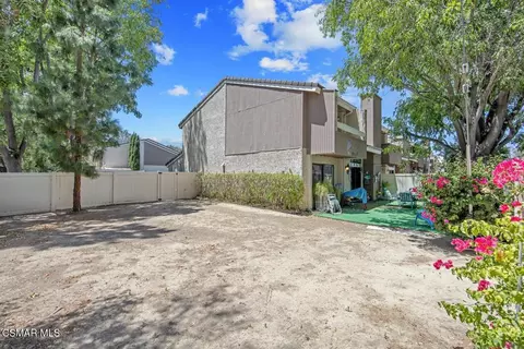 474 Artisan Rd #19, Newbury Park, CA 91320