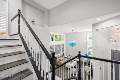 Entry Way - 2805 Yurok Ct, Simi Valley, CA 93063 photo 2 of 2