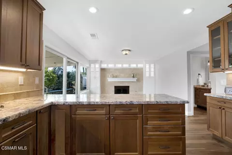 Kitchen - 3374 Onyx Cir, Simi Valley, CA 93063 photo 4 of 6