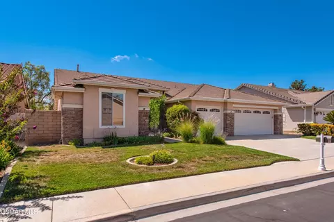 141 Giant Oak Ave, Newbury Park, CA 91320