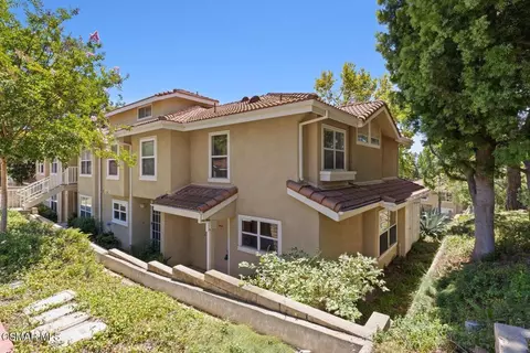 2731 Erringer Rd #17, Simi Valley, CA 93065