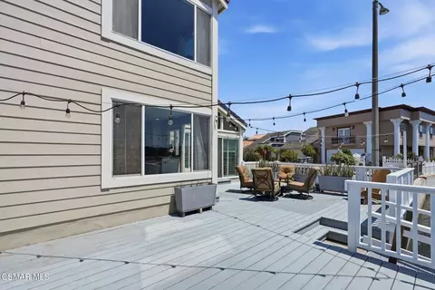 Exterior - 2141 Jamestown Way, Oxnard, CA 93035 photo 7 of 8
