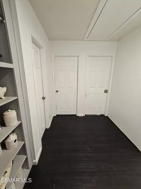 Entry Way - 1287 Nonchalant Dr, Simi Valley, CA 93065 photo 4 of 4