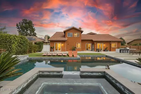 9651 Sagebrush Ave, Chatsworth, CA 91311