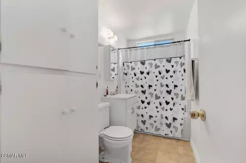 Bath - 1735 Spence St, Simi Valley, CA 93065 photo 3 of 3