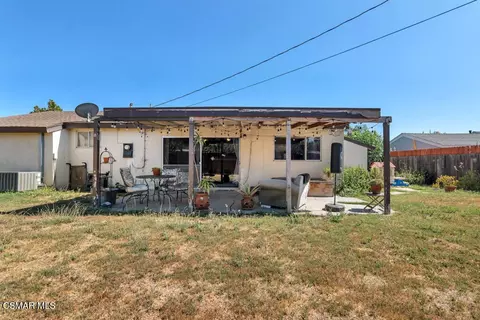 Exterior - 1735 Spence St, Simi Valley, CA 93065 photo 6 of 9