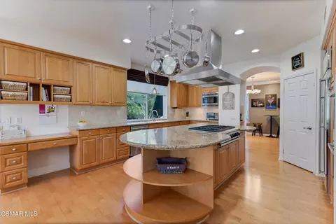 Kitchen - 5917 Evening Sky Dr, Simi Valley, CA 93063 photo 1 of 4