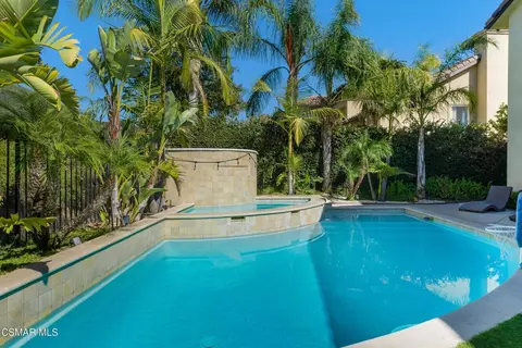 Exterior - 5917 Evening Sky Dr, Simi Valley, CA 93063 photo 10 of 18