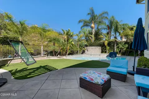 Exterior - 5917 Evening Sky Dr, Simi Valley, CA 93063 photo 7 of 18