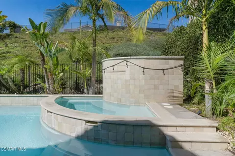 Exterior - 5917 Evening Sky Dr, Simi Valley, CA 93063 photo 15 of 18