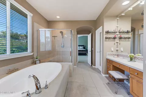 Bath - 5917 Evening Sky Dr, Simi Valley, CA 93063 photo 6 of 6