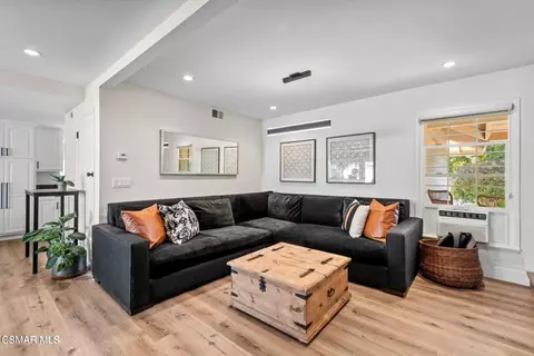 Living - 363 Larcom St, Thousand Oaks, CA 91360 photo 1 of 4