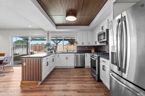 Kitchen - 363 Larcom St, Thousand Oaks, CA 91360 photo 2 of 2