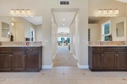 Entry Way - 12478 Nelson Rd, Moorpark, CA 93021 photo 6 of 8