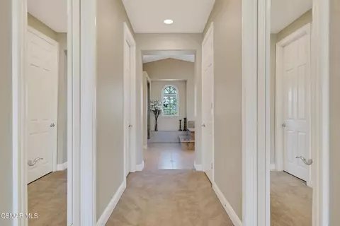 Entry Way - 12478 Nelson Rd, Moorpark, CA 93021 photo 5 of 8