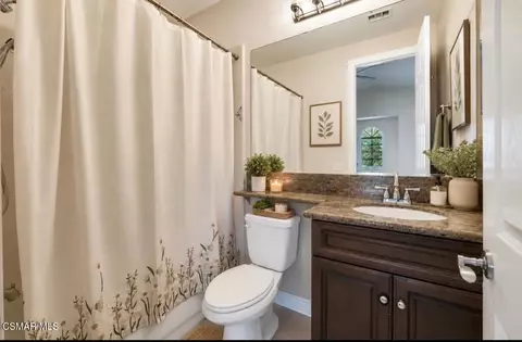 Bath - 12478 Nelson Rd, Moorpark, CA 93021 photo 6 of 8