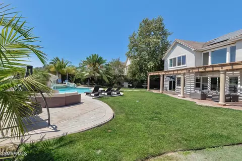 Exterior - 12478 Nelson Rd, Moorpark, CA 93021 photo 11 of 16