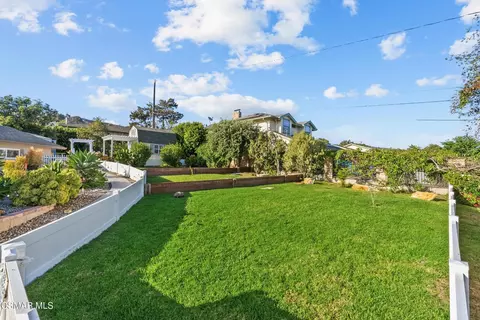 Exterior - 79 Mesa Dr, Camarillo, CA 93010 photo 14 of 29