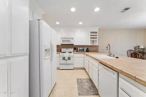 Kitchen - 5761 Cochran St, Simi Valley, CA 93063 photo 2 of 2