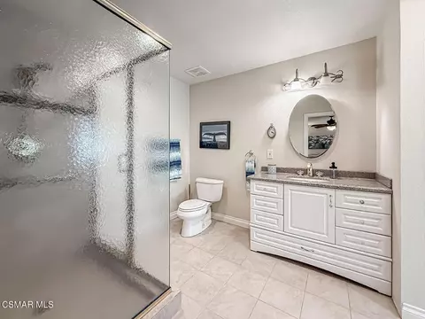 Bath - 3243 Emerald Ave, Simi Valley, CA 93063 photo 2 of 4