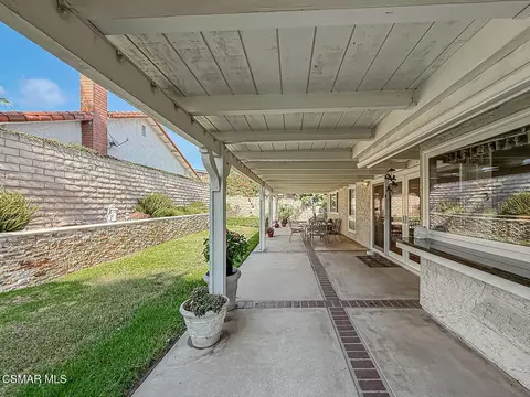 Exterior - 3243 Emerald Ave, Simi Valley, CA 93063 photo 9 of 12