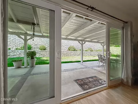 Exterior - 3243 Emerald Ave, Simi Valley, CA 93063 photo 5 of 12