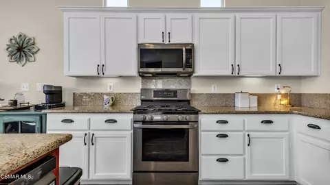 Kitchen - 49724 Wayne St, Indio, CA 92201 photo 2 of 3