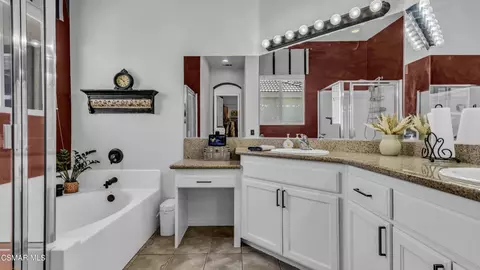 Bath - 49724 Wayne St, Indio, CA 92201 photo 1 of 5