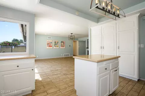 Kitchen - 2482 Gayle Pl, Simi Valley, CA 93065 photo 3 of 3