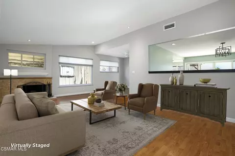 Living - 2482 Gayle Pl, Simi Valley, CA 93065 photo 3 of 9